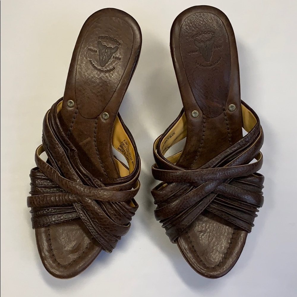 Brand new without box FRYE “REESE” multi slide